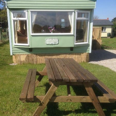 Luxury Mobile Home Near Perranporth Situated On A Quiet Farm Truro Eksteriør billede
