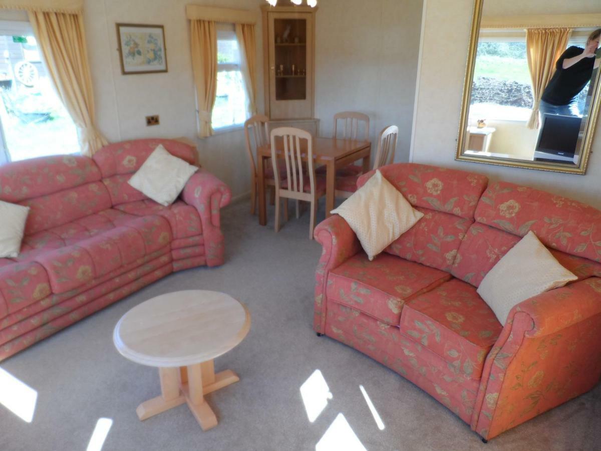 Luxury Mobile Home Near Perranporth Situated On A Quiet Farm Truro Eksteriør billede