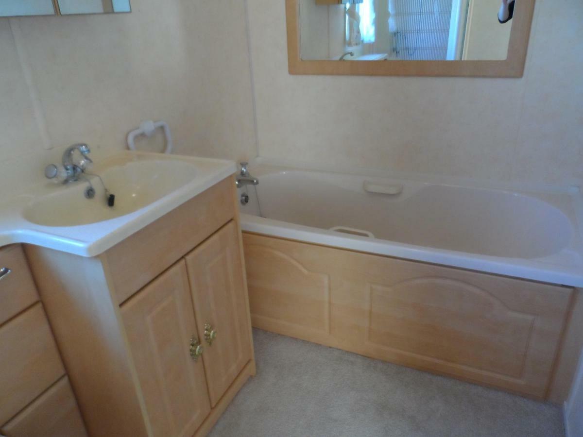 Luxury Mobile Home Near Perranporth Situated On A Quiet Farm Truro Eksteriør billede